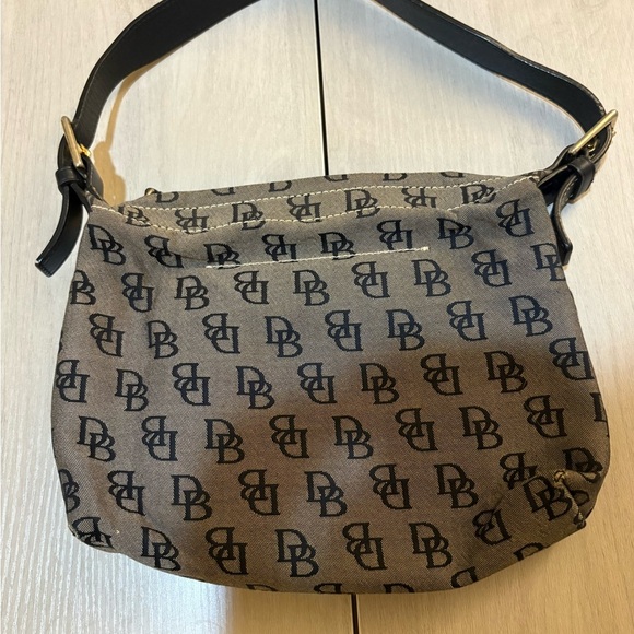 Dooney & Bourke Tan Monogram Shoulder Bag - Picture 3 of 7